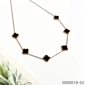 Wholesale necklace female lucky four-leaf clover jewelry