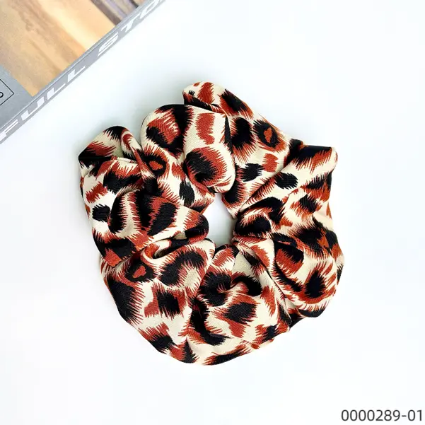 stylish-wholesale-white-and-orange-leopard-elastic-scrunchie stylish-wholesale-white-and-orange-leopard-elastic-scrunchie