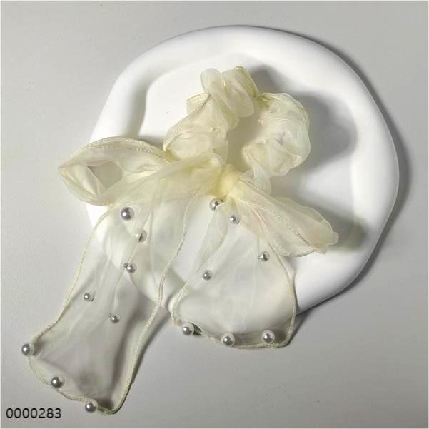 wholesale beige stylish mesh bow pachinko hair scrunchie hair accessory a Wholesale beige stylish mesh bow pachinko hair scrunchie hair accessory / 0000283
